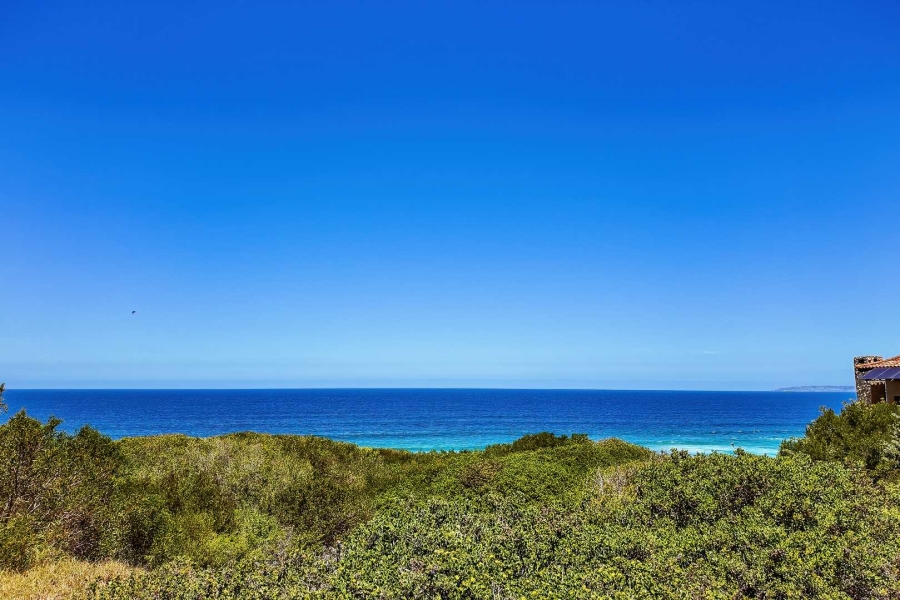 To Let 5 Bedroom Property for Rent in Hersham Western Cape